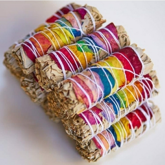 3 Bundle Lot of Chakra White Sage Rainbow Rose Petals Natural Purify Smudge New - Picture 4 of 6